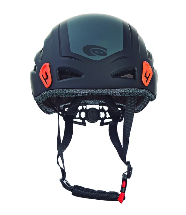 Makalu Negro - 02 - Frontal.jpg